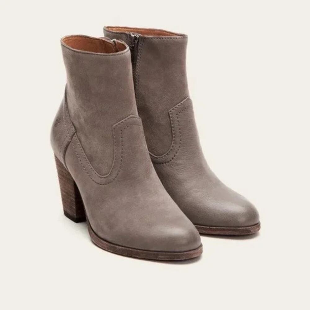 Frye Essa Gray Leather Heeled Booties Side Zip Western Size 8.5